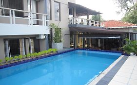 Mount Marina Villas
